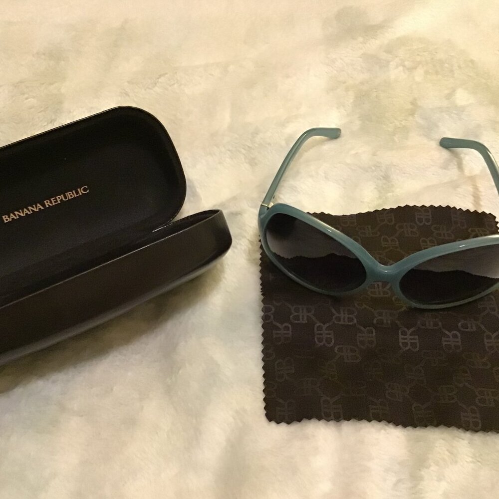 Banana Republic sunglasses